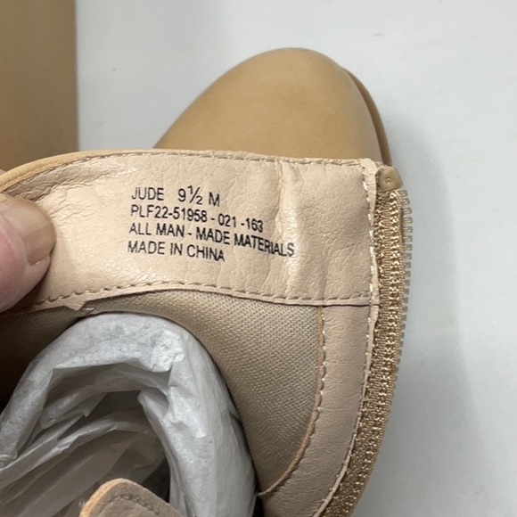 NWT Frye & Company Women’s Jude stacked heel booties, size 9.5M - Picture 10 of 12